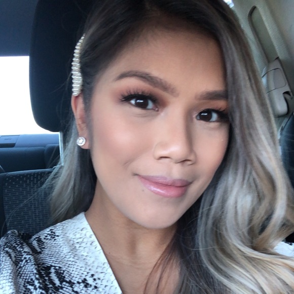 Meet your Posher, Felicia - Picture 3 of 3